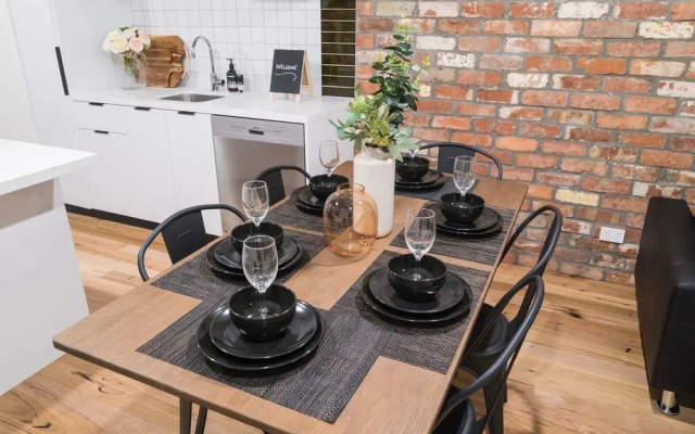 Phoenix on Curzon - Rejuvenate Stays