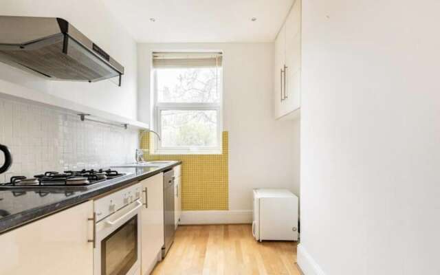 Charming 1-bed Apartment in London