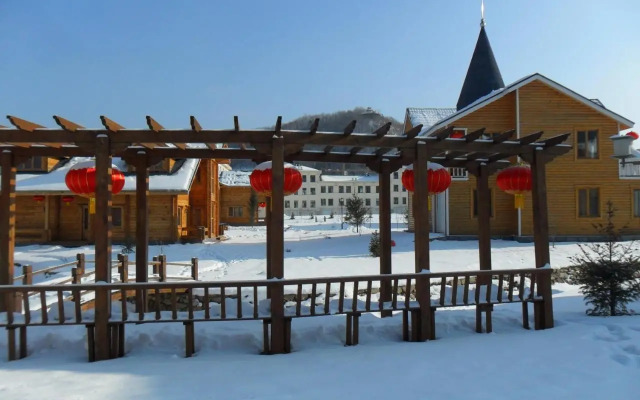 Yabuli Guandong Film City Hotel
