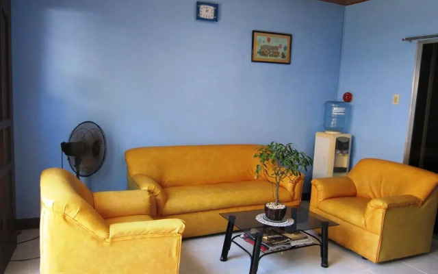 Liraz Ville Pension House