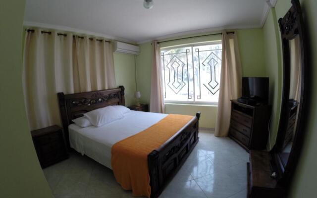 Zippy´s Sea View Apartments