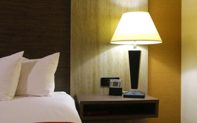 Best Western Galleria Inn & Suites
