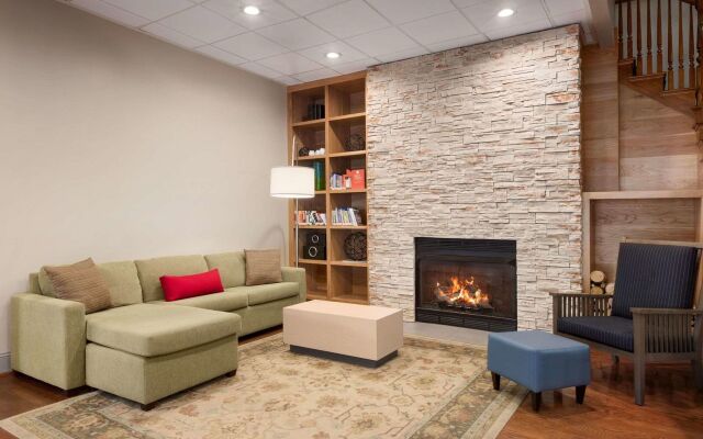 Spark by Hilton Summerville