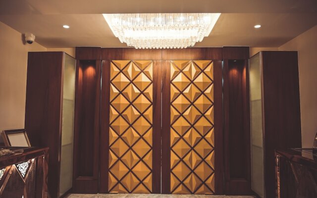 Hotel Golden Riviera