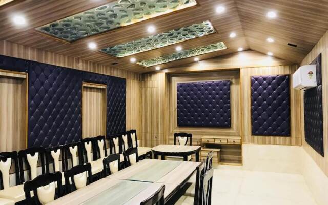 Gopinath The Grand