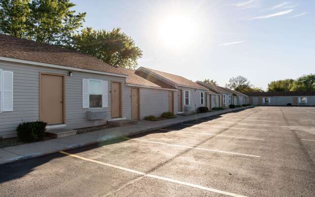 Rodeway Inn & Suites