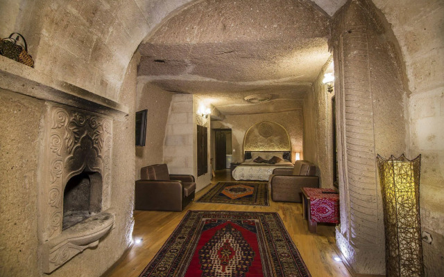 Roma Cave Suite Hotel