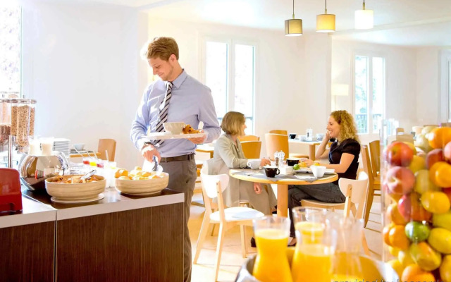 Demeures de campagne Domaine de Maffliers – Novotel