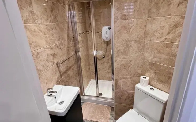 Dalston Luxe Studios