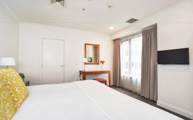 Apartment on Queen Street