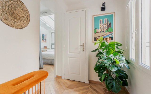 Amazing Apartment Notre Dame Boulevard St-Germain - 4 Bedrooms