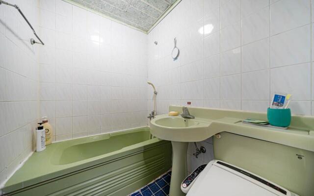 Dongrae Oncheon Hotel
