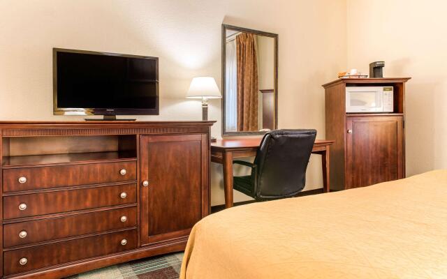 Quality Inn & Suites Miamisburg - Dayton South