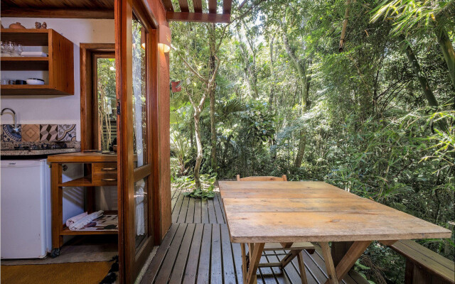 Casa encantadora p/ casais meio a natureza SQS033