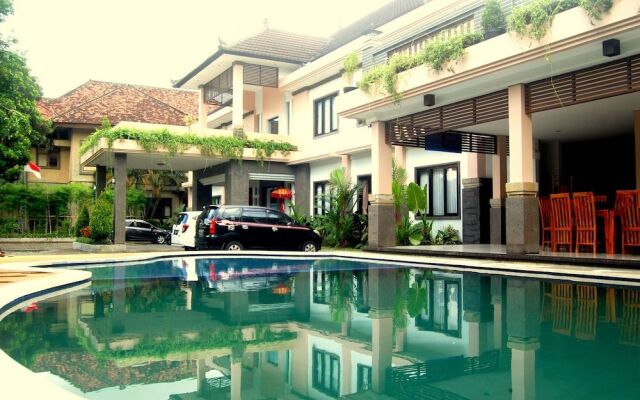 Dhyanapura City Hotel