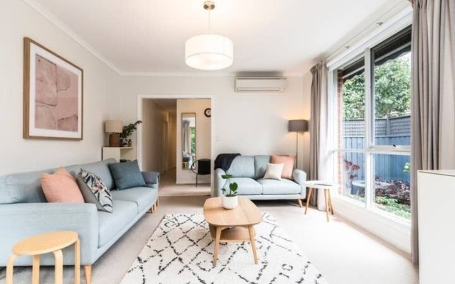 Chiiled Out Cottage In Hampton – Guest Rooms – Melbourne