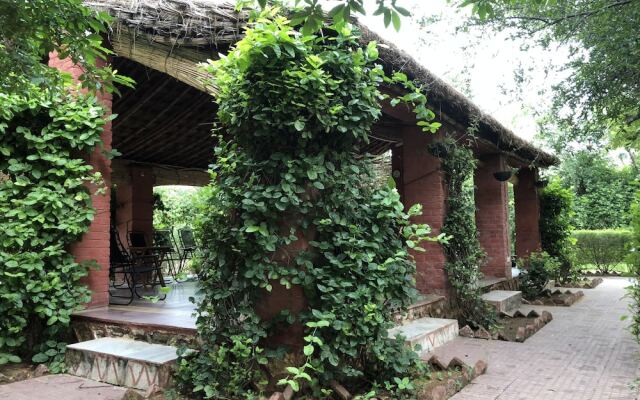 Geejgarh Eco Village Retreat