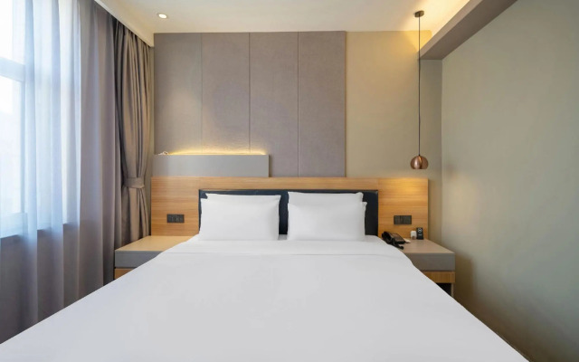 Yake e Home Express Hotel