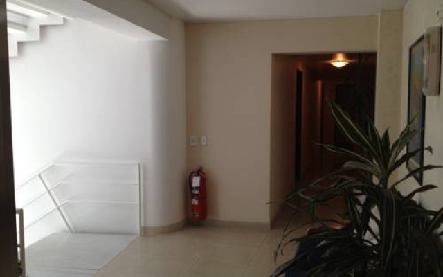 Regency Bombal Apartments
