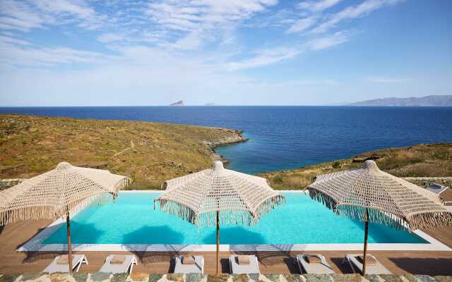 Ianemi Suites by K4 Kythnos