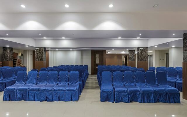 OYO 11676 Nakshatra Grand