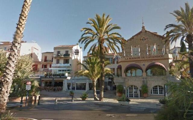 Appartement Le Lavandou, 1 pièce, 4 personnes - FR-1-251-367