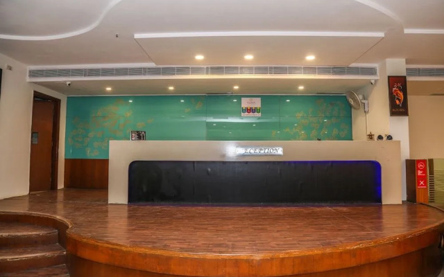 Capital O 5752 Tuma Park Adityaz