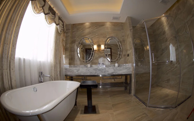 Atlantic Lumley Hotel