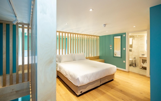 Limehouse Library Hotel