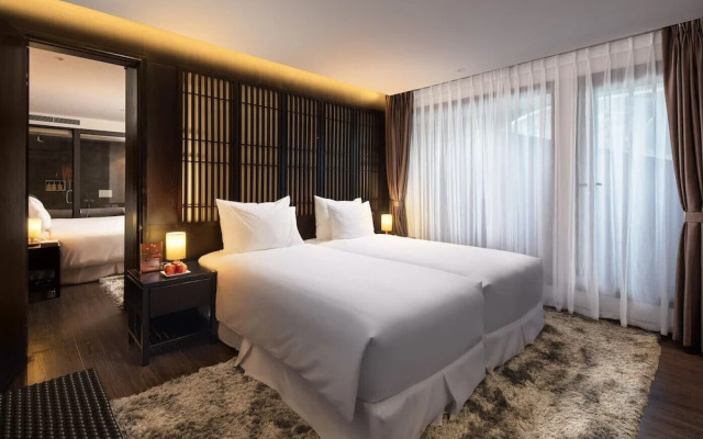 Scarlet Pearl Cruises