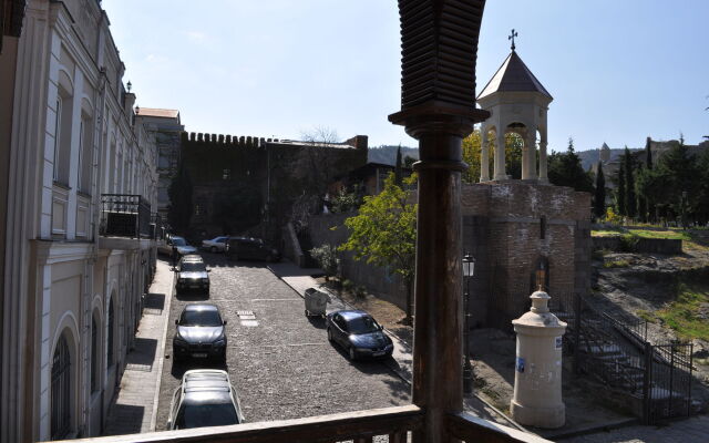 Tiflis Metekhi Hotel