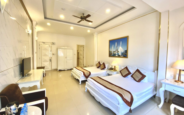 Tulip Hotel