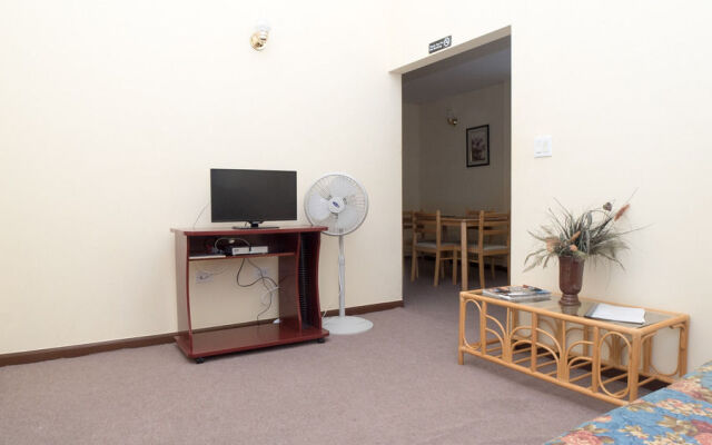 Paige Pond Country Inn