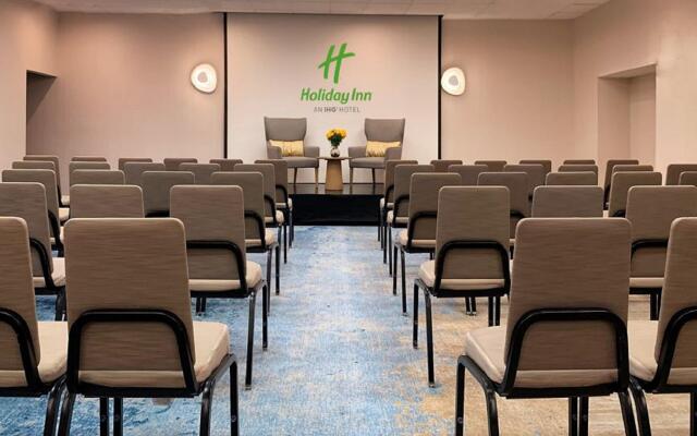 Holiday Inn Los Angeles - LAX Airport, an IHG Hotel