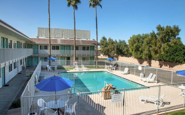 Motel 6 Mesa North