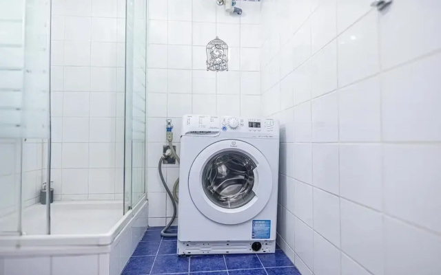 Modern 1BR Apartment Central Location
