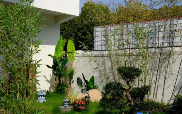 Houcun Villa