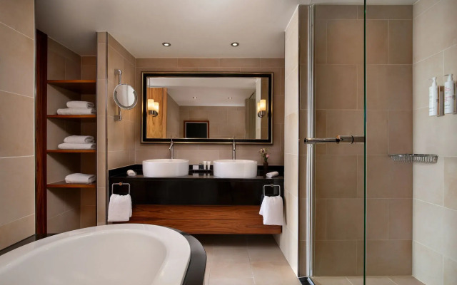 Paris Marriott Rive Gauche Hotel & Conference Center