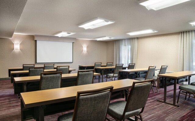 Courtyard by Marriott Pleasanton