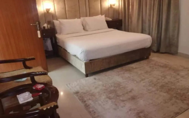 RM Guest House