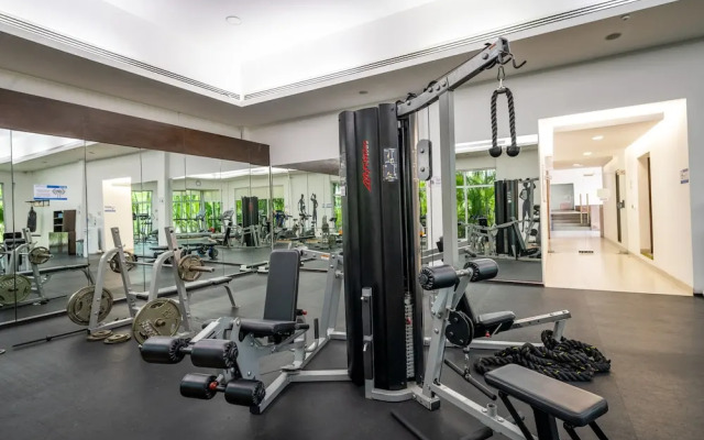 Stunning Ocean Front By Condo Boutique