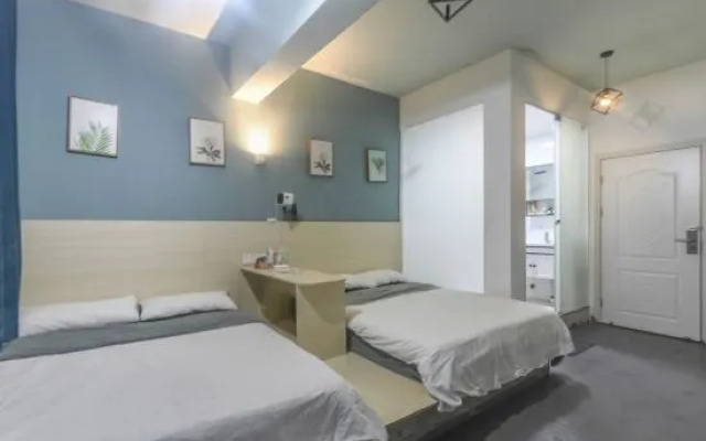 Shanchun Yongju Homestay (Foshan Zumiao Branch)
