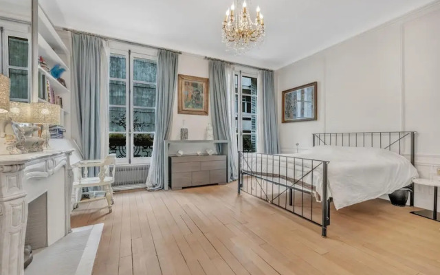 Luxury 5BR House Close to the Arc de Triomphe