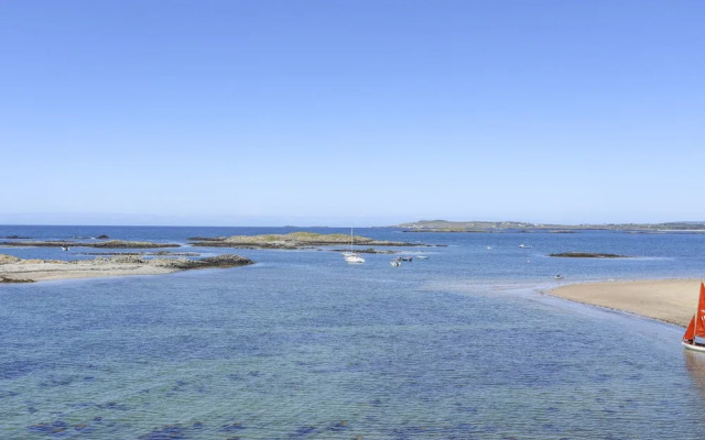 4 Pen Llanw Tides Reach