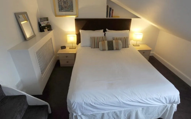 The Bell Hotel Saxmundham