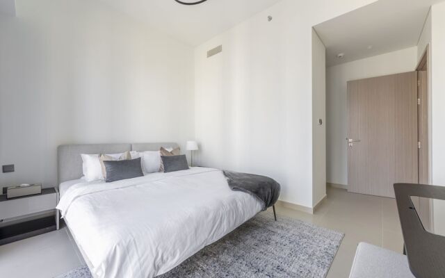 Act One Tower 2BR Luxury Apartment