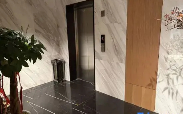 Jinjiang Magnotel Hotel (Guiyang Guanshanhu Exhibition Area City Government)