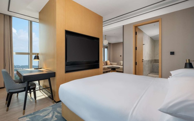 Hilton Garden Inn Danzhou Yangpu – Guest Rooms – Danzhou