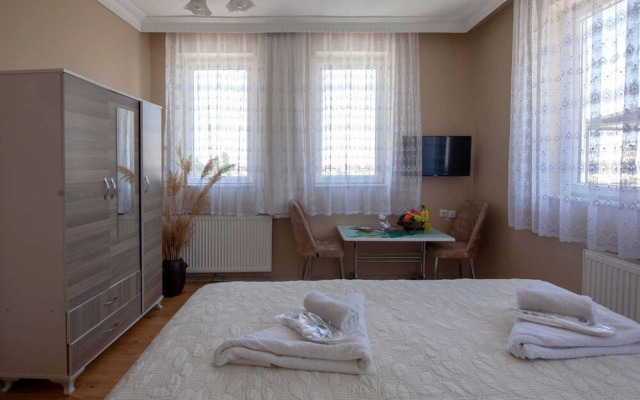 Sevin Stone Hotel
