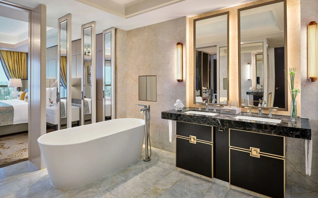 The St. Regis Shanghai Jingan